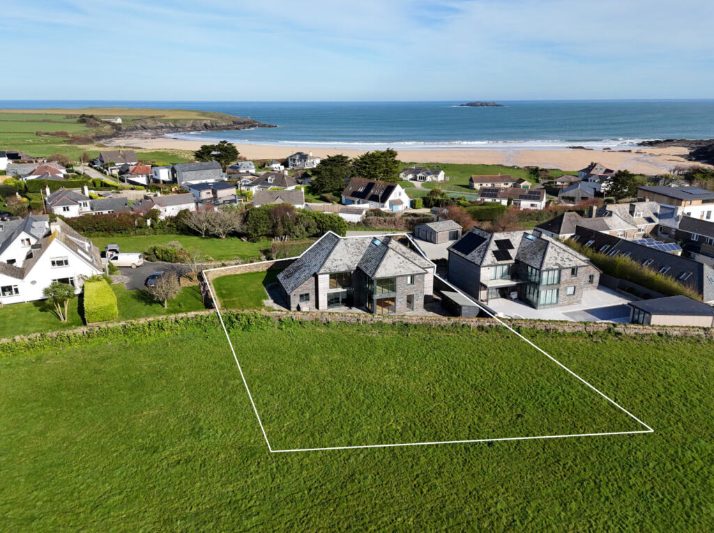 Main image of property: Harlyn Bay, PL28