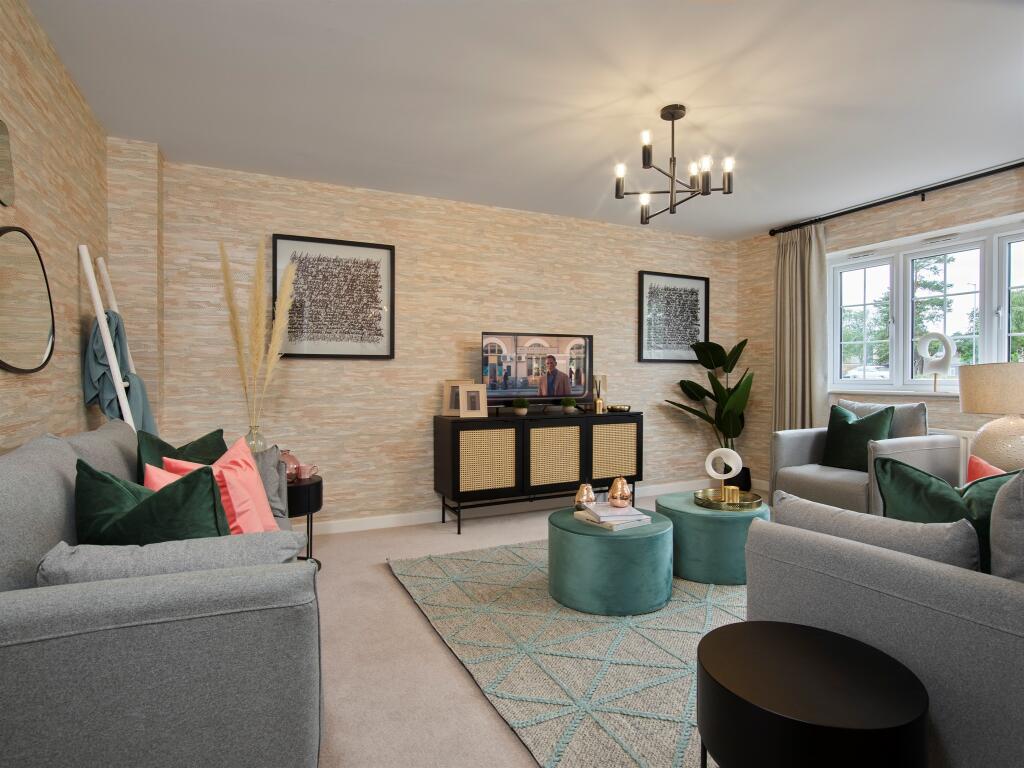 House in Wealden, Hailsham - More