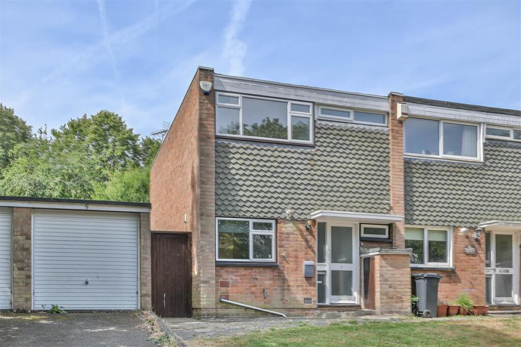 Main image of property: Sawyers Hall Lane, Brentwood