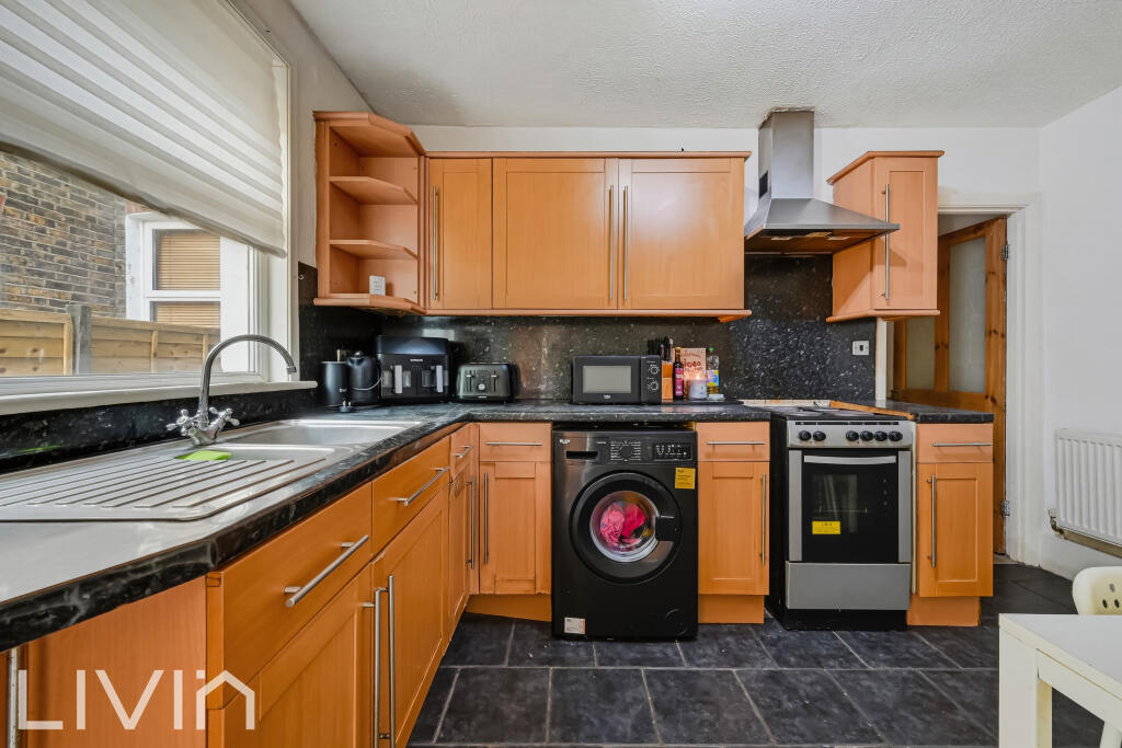 Apartment in London, Addiscombe - View 5