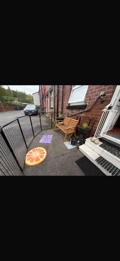 House in Barnsley, South Yorkshire - More