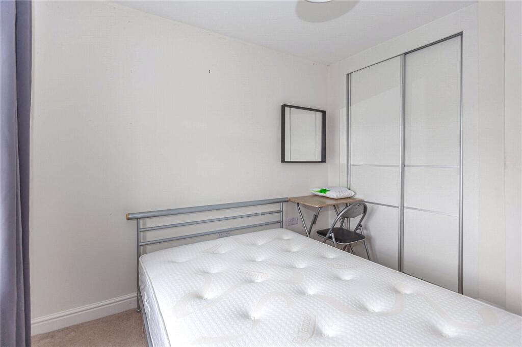 1 bedroom semi-detached house for rent