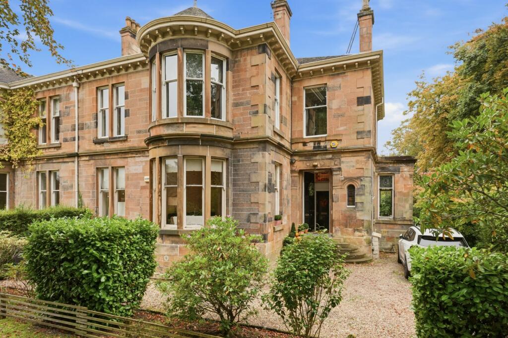 3-bed flat on Lower Conversion, 86 St Andrews Drive, Pollokshields, G41 4SF, £449,000
