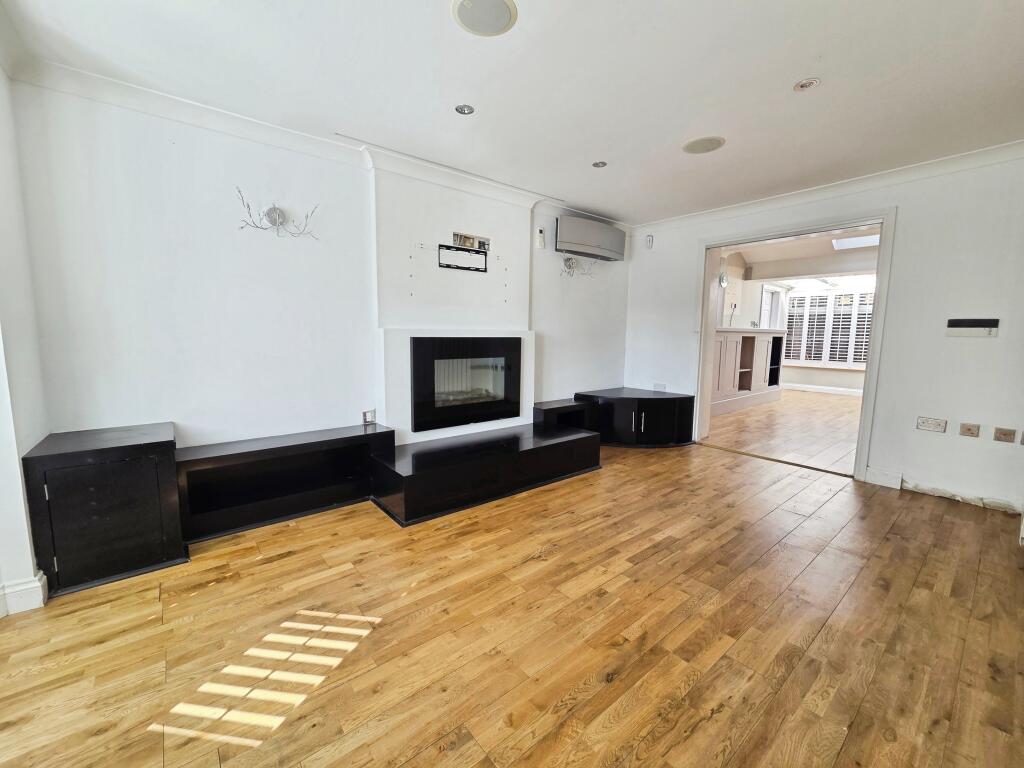 House in Braintree, Witham - View 3