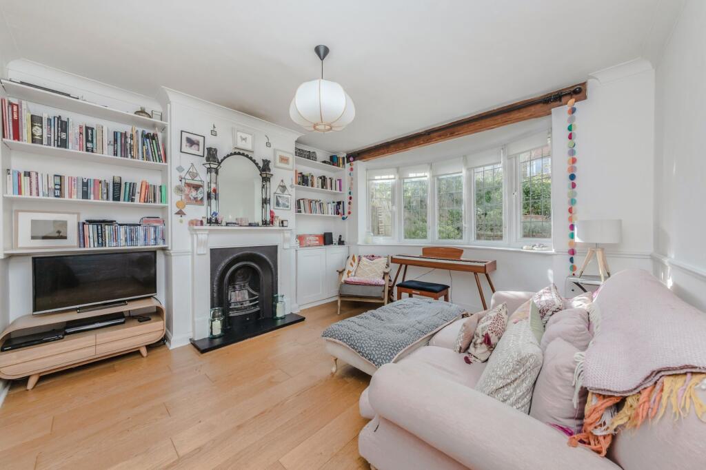 House in Lewes, Nevill - View 2
