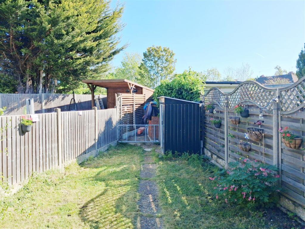 House in London, Yeading - View 4