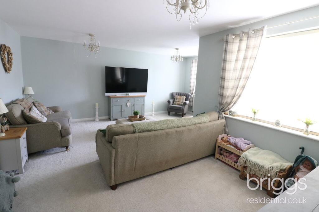 Knight Close, Deeping St James, Market Deeping, PE6 photo 4
