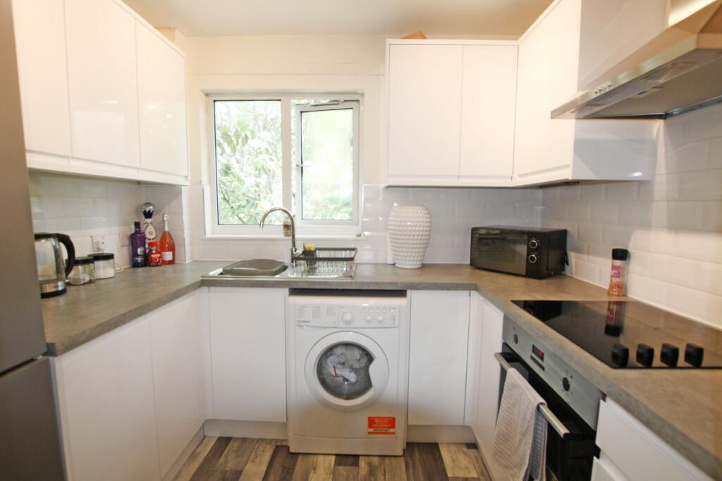 Apartment in Warrington, Birchwood - More