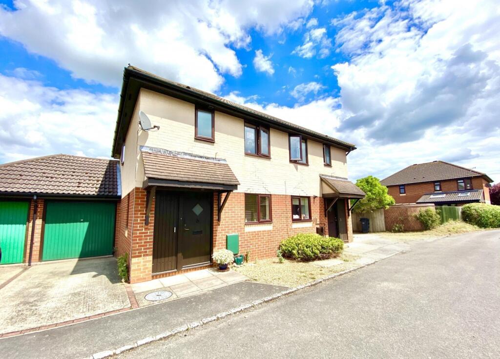 Main image of property: St. Hildas Close, Didcot, Oxfordshire, OX11