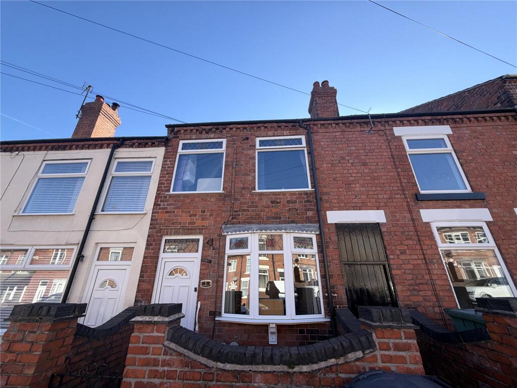3-bed terraced on Milward Road, Loscoe, Heanor, Derbyshire, DE75, £155,000