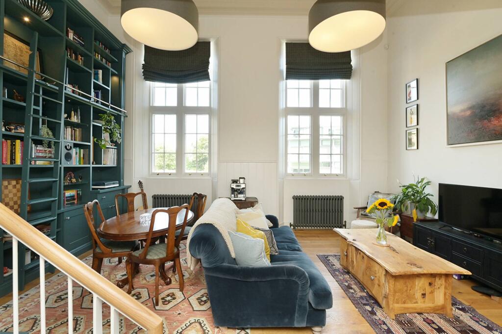 Apartment in Edinburgh - View 4