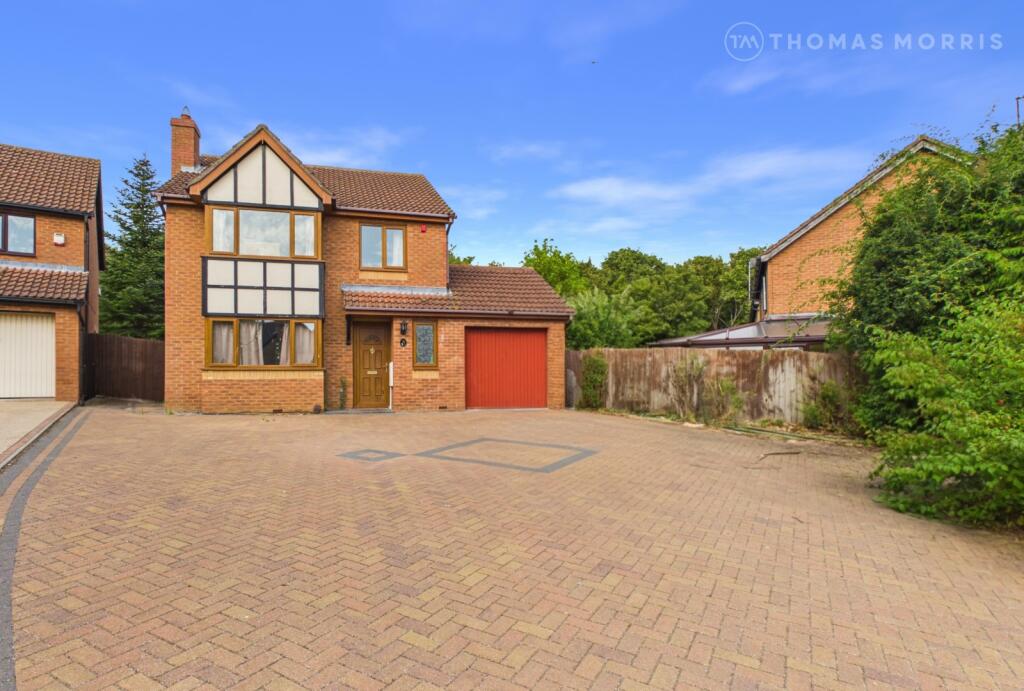 4-bed detached on Sparrowhawk Way, Hartford, Huntingdon, Cambridgeshire, PE29, £325,000