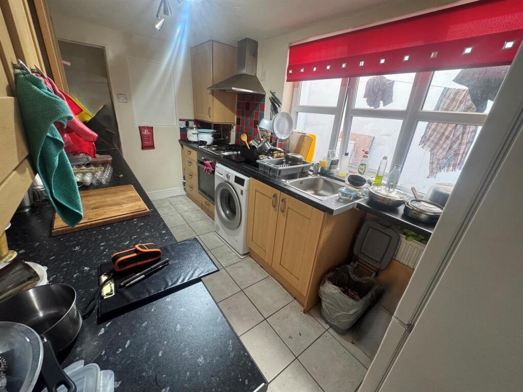 House in Middlesbrough, Gresham, Ayresome - More