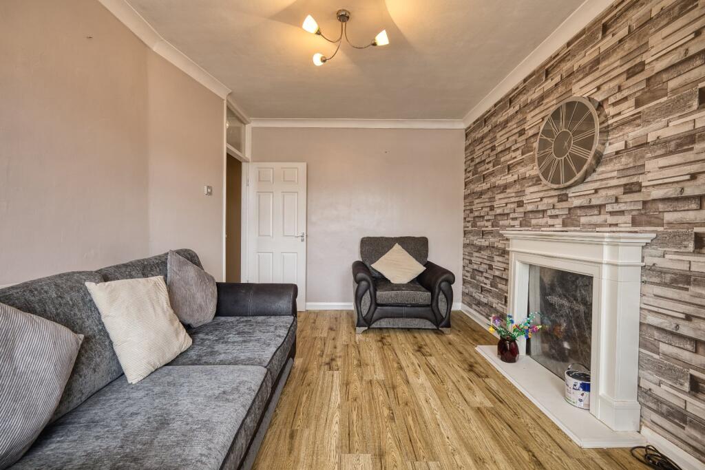 House in Canterbury - More