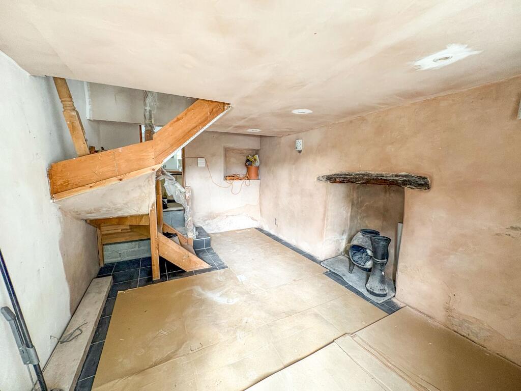 House in Llandudno, Bryn-Crug - View 2