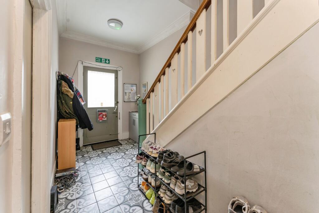 House in London, Bowes Park, Palmers Green - View 5