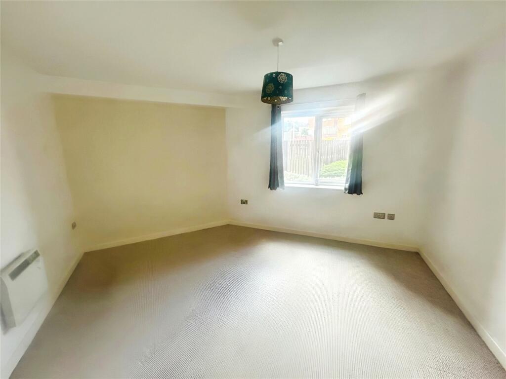 Oxborough Road, Arnold, Nottingham, Nottinghamshire, NG5 photo 3