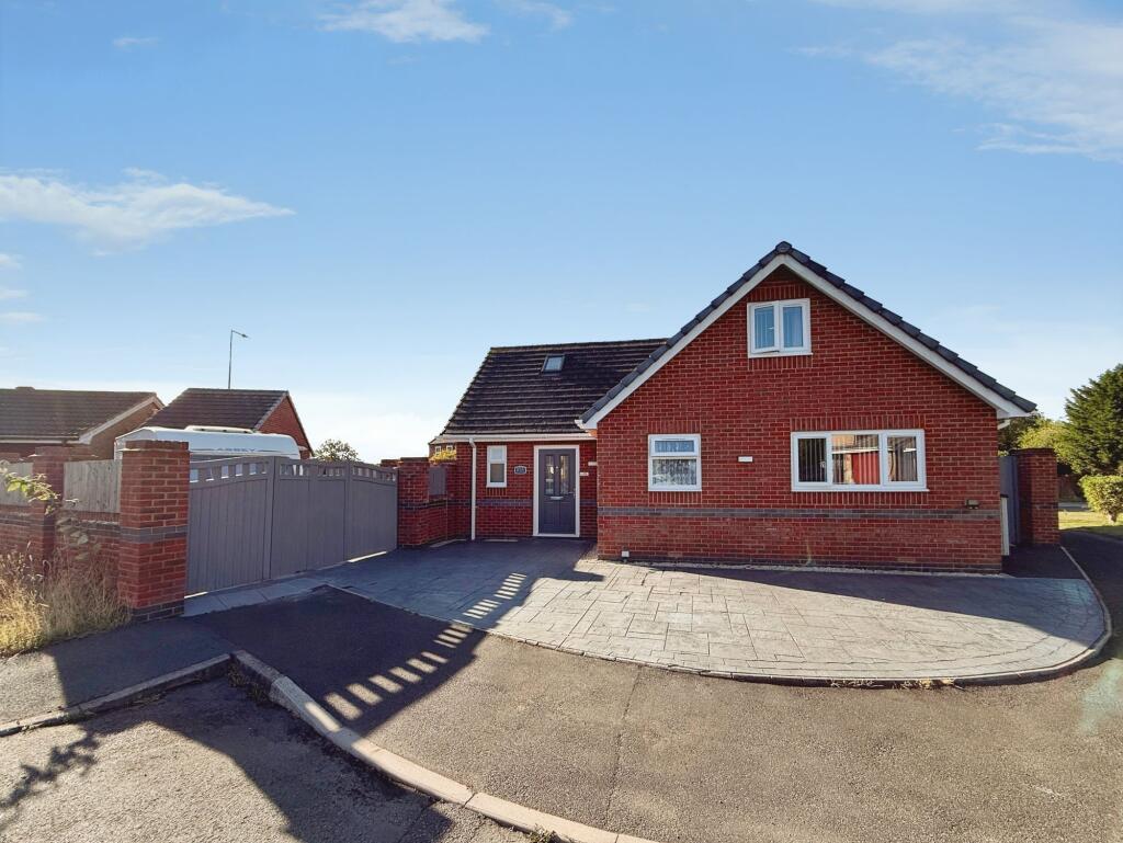 Main image of property: Weavers Rise, Ketley Bank, TF2