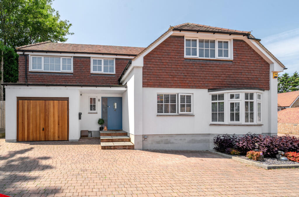 Main image of property: Primrose Close, North Waltham, Basingstoke, Hampshire, RG25