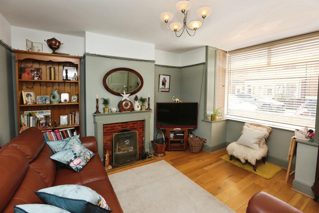 House in Gosport, Hampshire - View 3