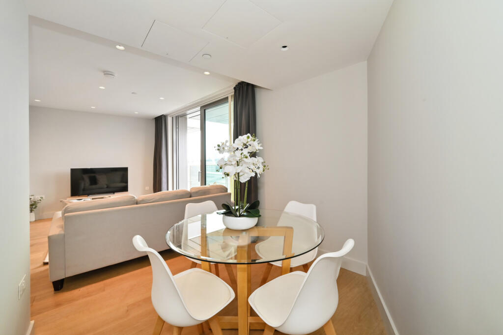 Apartment in London - View 3