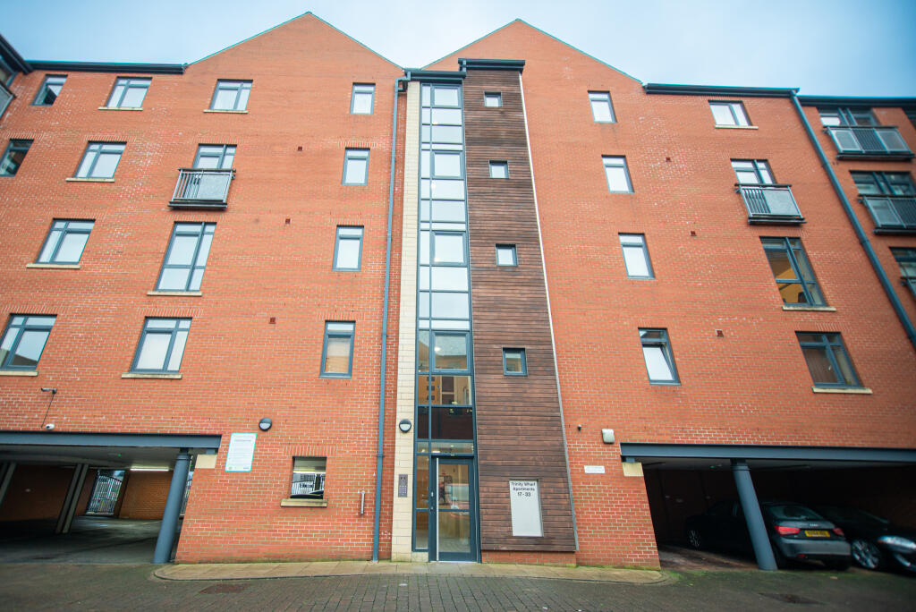 Main image of property: Apartment 17, Trinity Wharf, High Street, Kingston Upon Hull, City Of Kingston Upon Hull