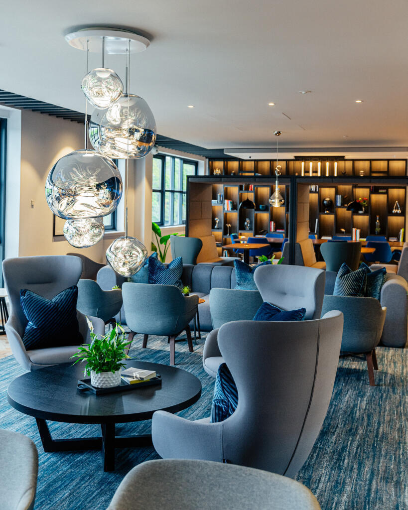River Lounge Seating