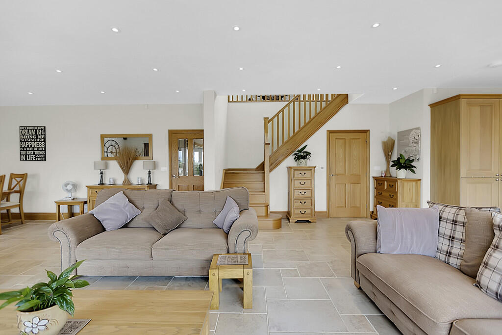 Whitegate Road, Winsford photo 2