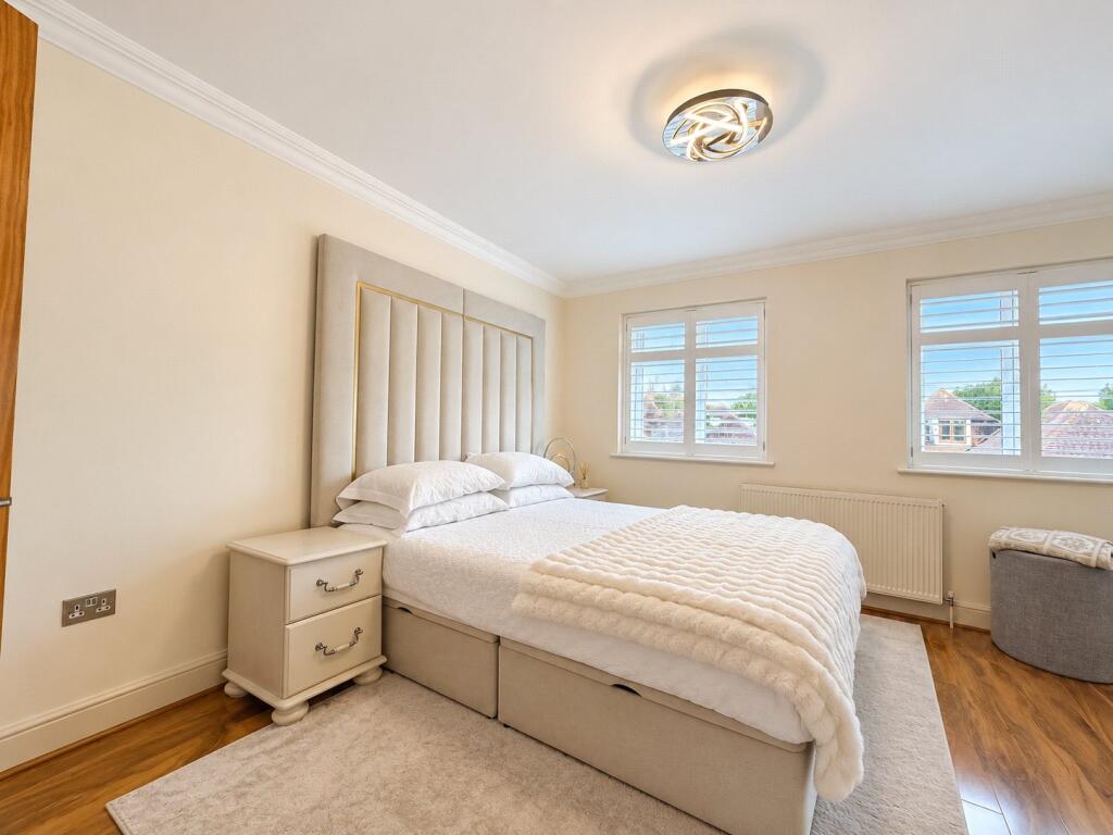 House in Southend-on-Sea - View 2