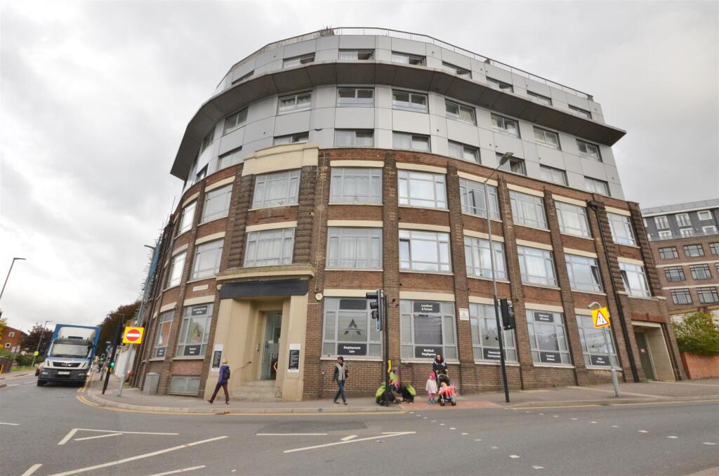 Main image of property: Point Red, Midland Road, Luton, LU2 0BL