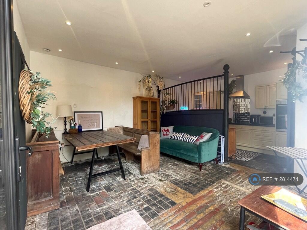 Main image of property: Wellington Place, Sandgate, CT20