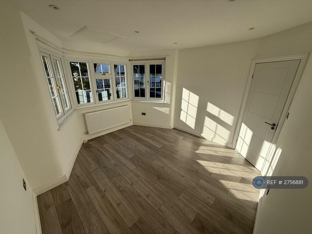 Main image of property: Hervey Close, London, N3