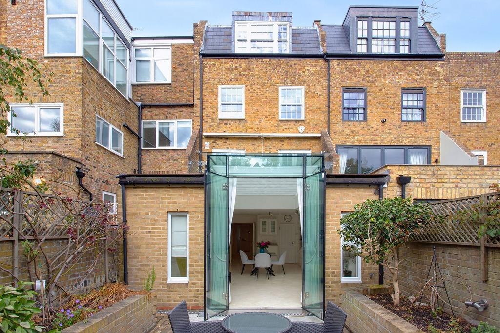House in London - View 5