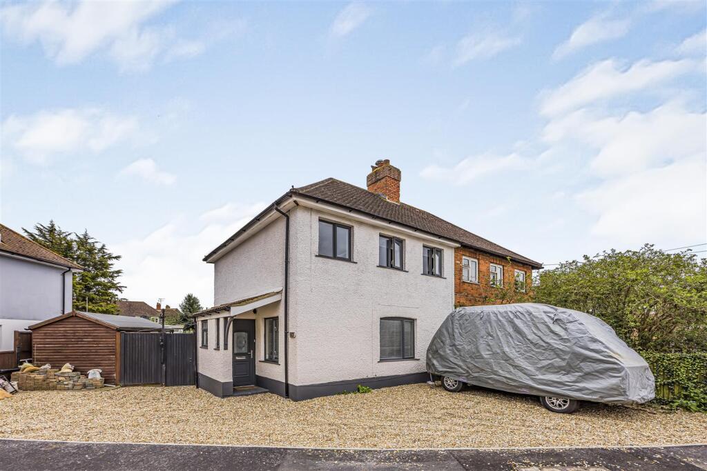 Main image of property: Hilsea Crescent, Portsmouth