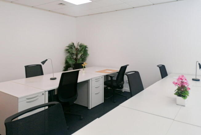 Photo 3