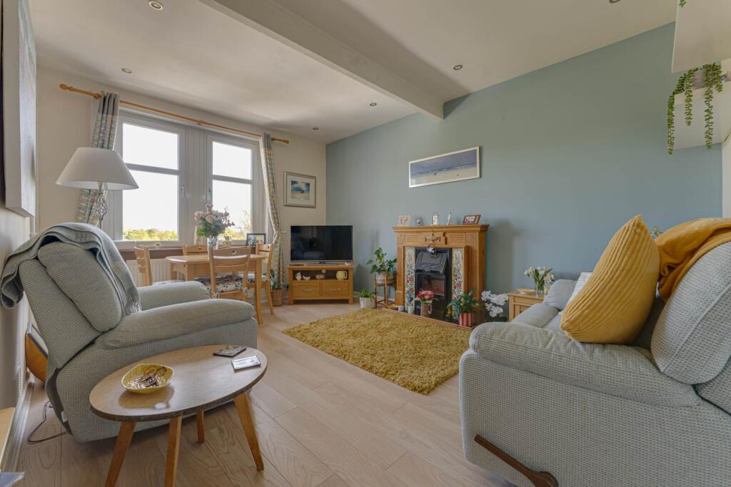 Apartment in Greenock, Inverclyde - View 3