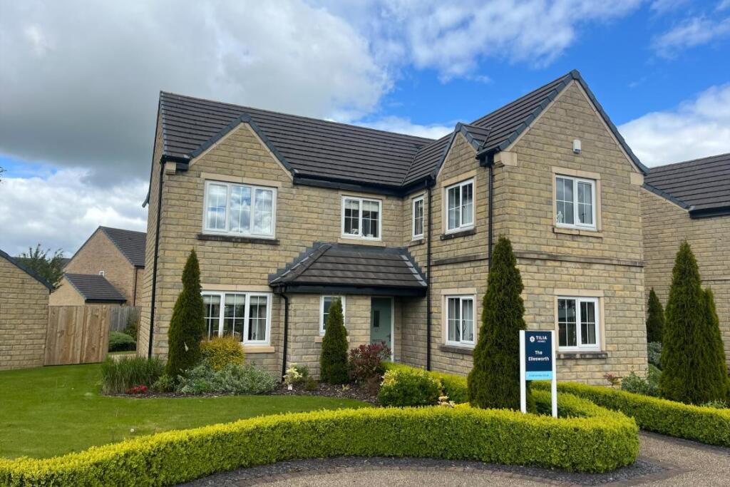 Main image of property: Preston Road,
Longridge,
PR3 3BD