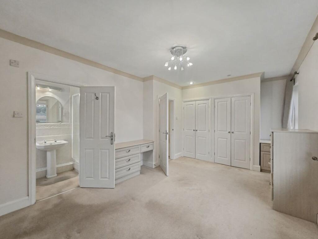 72 Stanhope Road, Bowdon, Altrincham, Cheshire, WA14 3JL photo 4