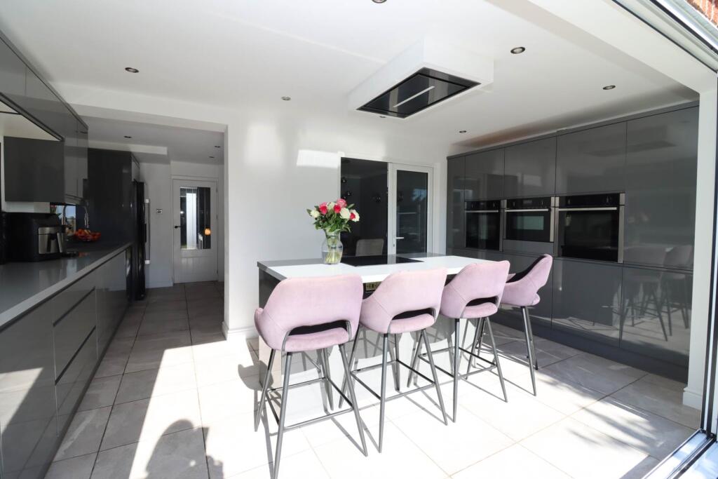 Grampian Way, Eastham - View 5