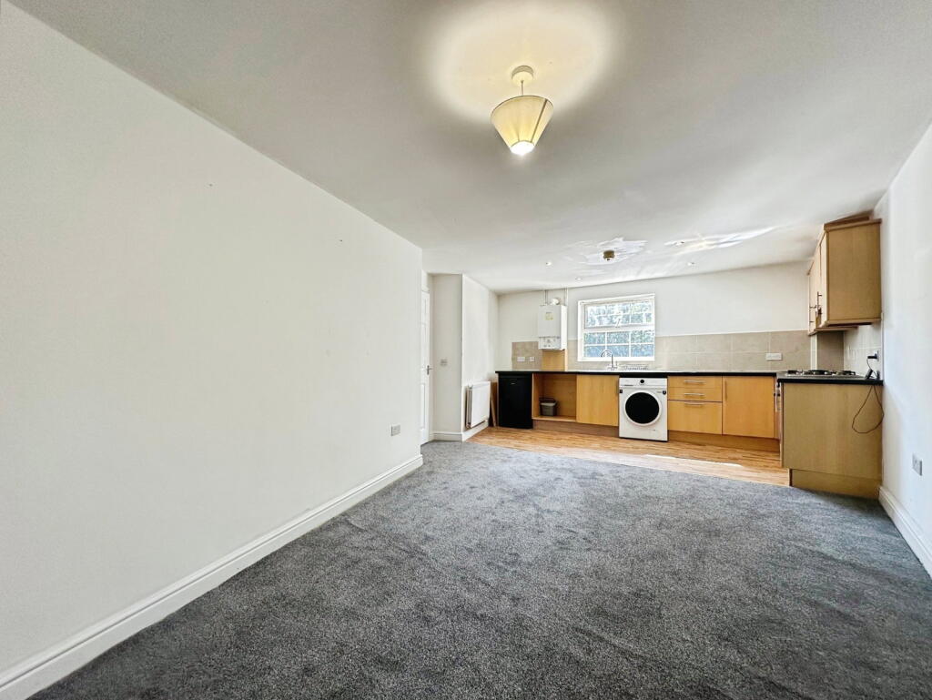 Apartment in Wolverhampton - View 4