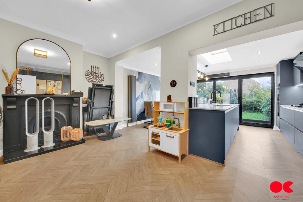 Main image of property: Hornchurch Road, Hornchurch