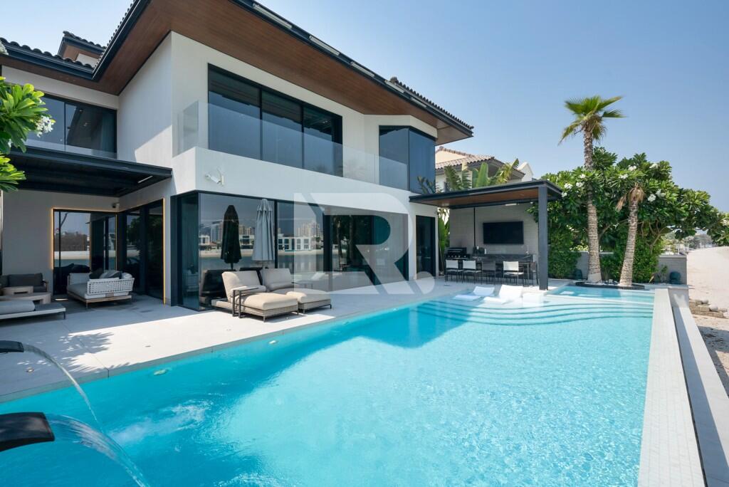 Main image of property: Palm Jumeirah, United Arab Emirates
