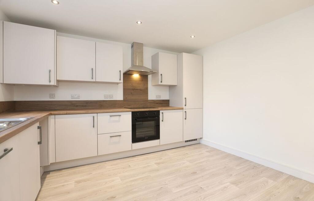 House in Chesterfield, Stonegravels - View 4