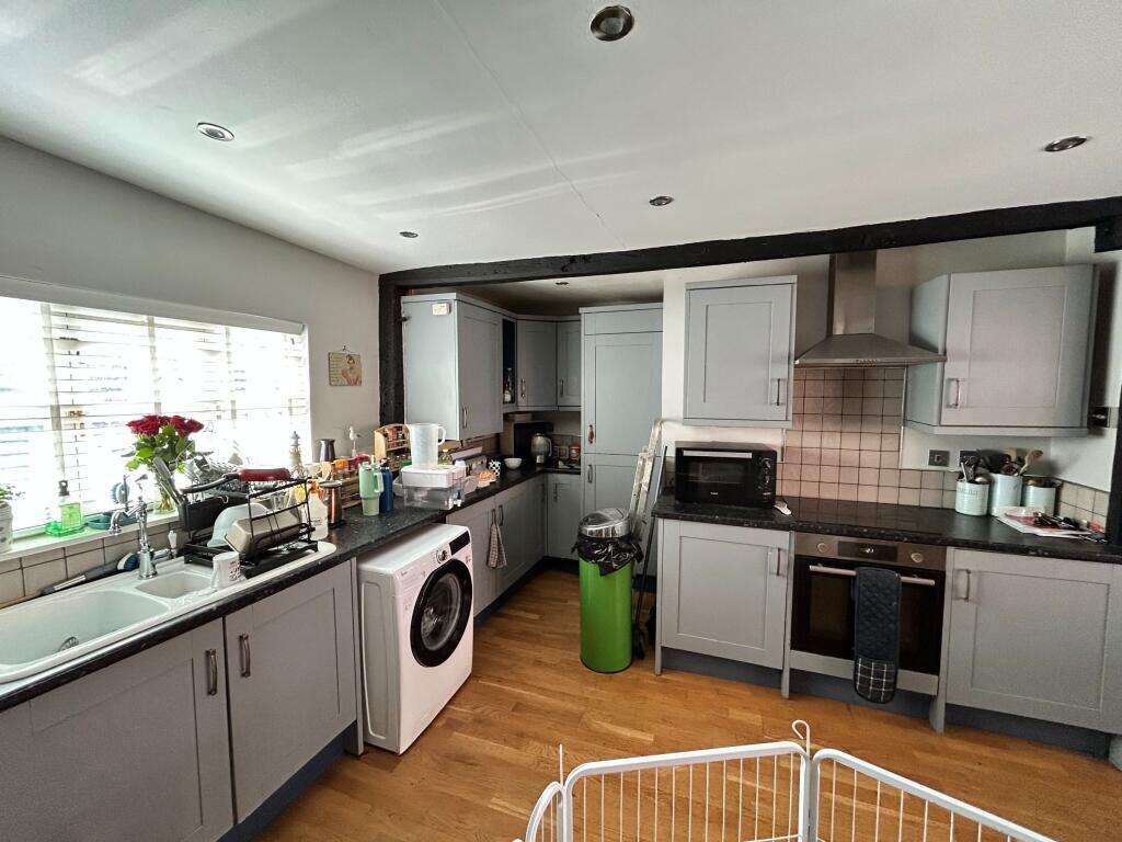 House in Tonbridge - View 4