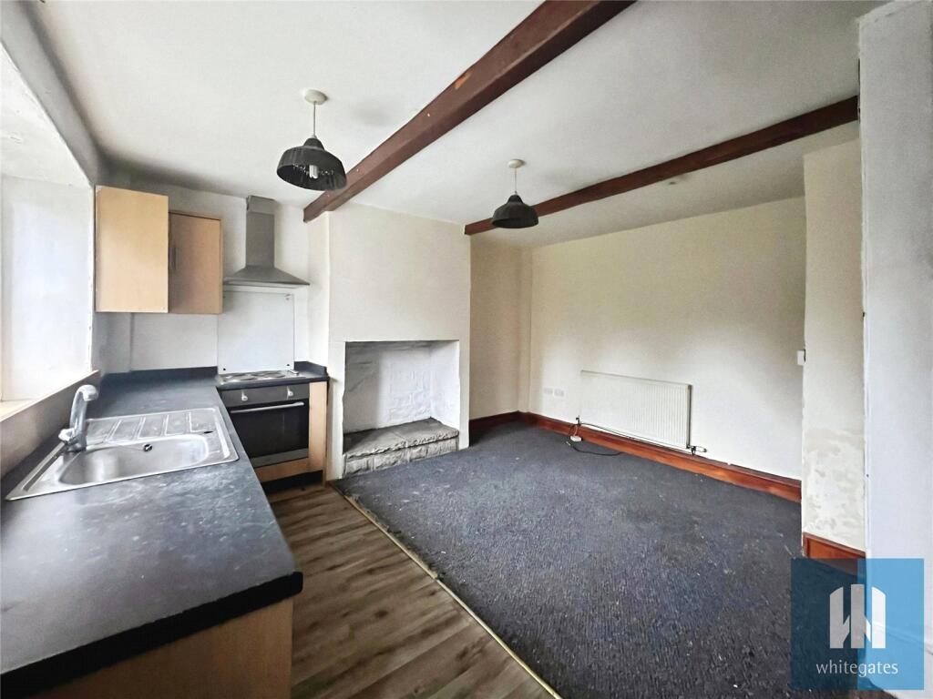 Blackmoorfoot Road, Crosland Moor, Hudderfield, Kirklees, HD4 photo 2