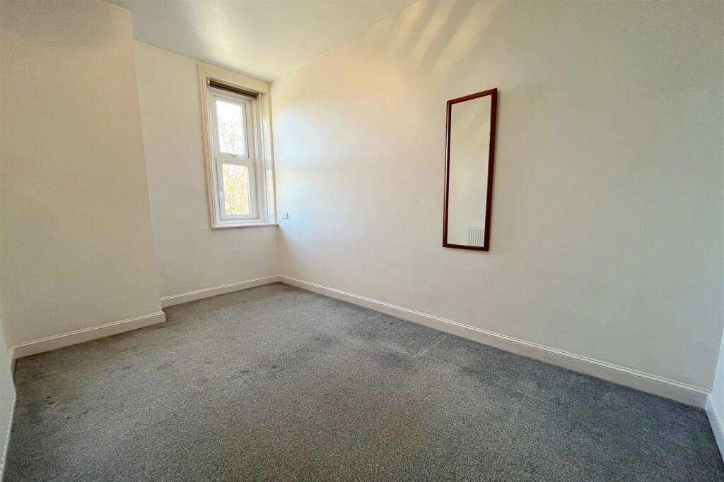 Apartment in Bournemouth - More