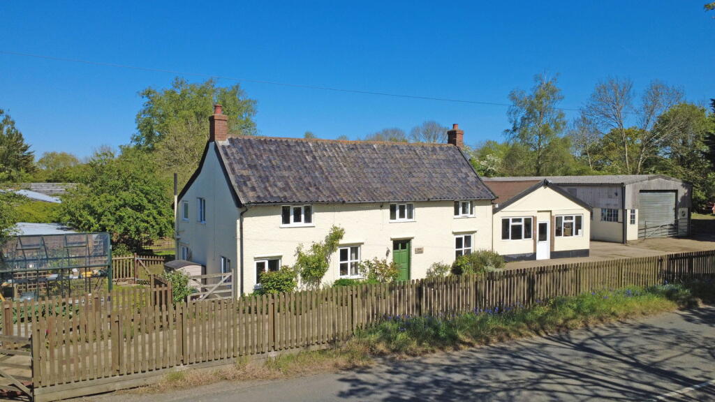 4-bed detached on Badingham, Nr Framlingham, Sufoflk, £600,000