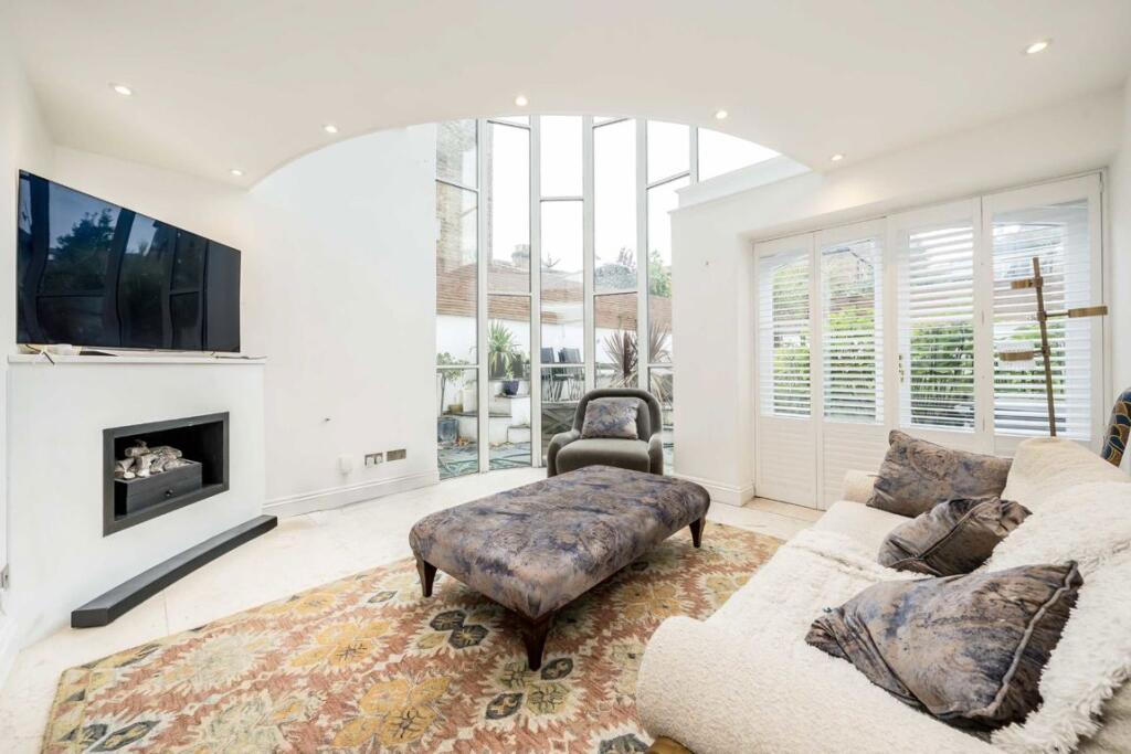 House in London, Wandsworth - View 5