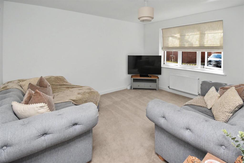 NN17, Garland Road, Weldon - View 4