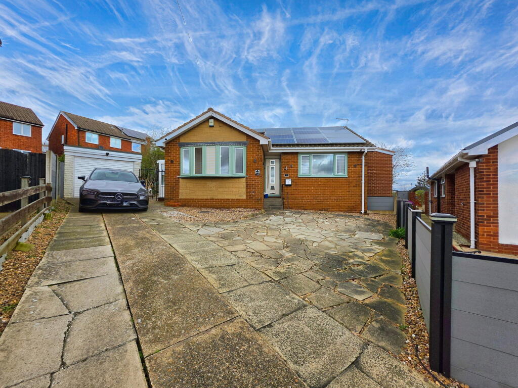 Main image of property: Kirk Way, Barnsley, S71 2HY